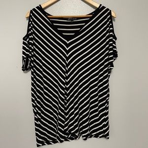 Cable & Gauge Cold Shoulder Tee Shirt